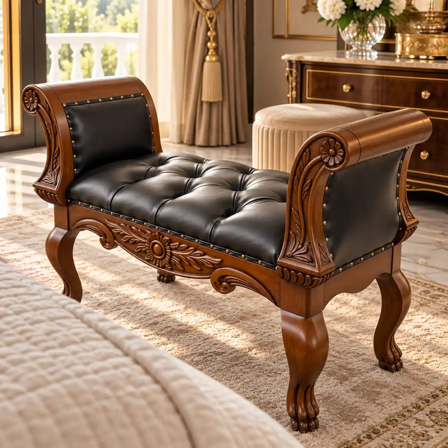 Löwenfuß-Walnuss-Hocker-Marquise