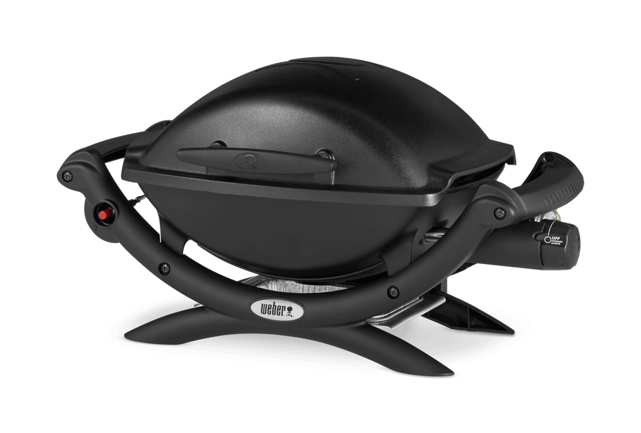 Q 1000 Black, kompakt ölçülerine rağmen gerçek barbekü performansı sunan bir gazlı barbeküdür. Hızlı ısınan gazlı sistemi sayesinde zamandan tasar-
