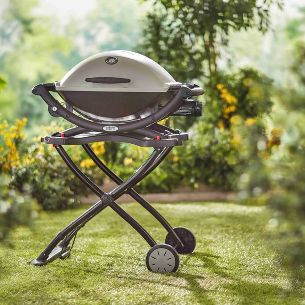 • Portable body structure (suitable for camping, terrace, and travel)