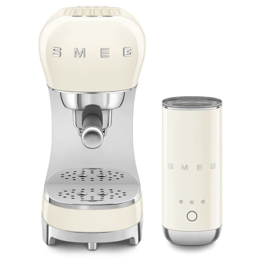 Smeg Krem Süt Köpürtücülü Espresso Makinesi