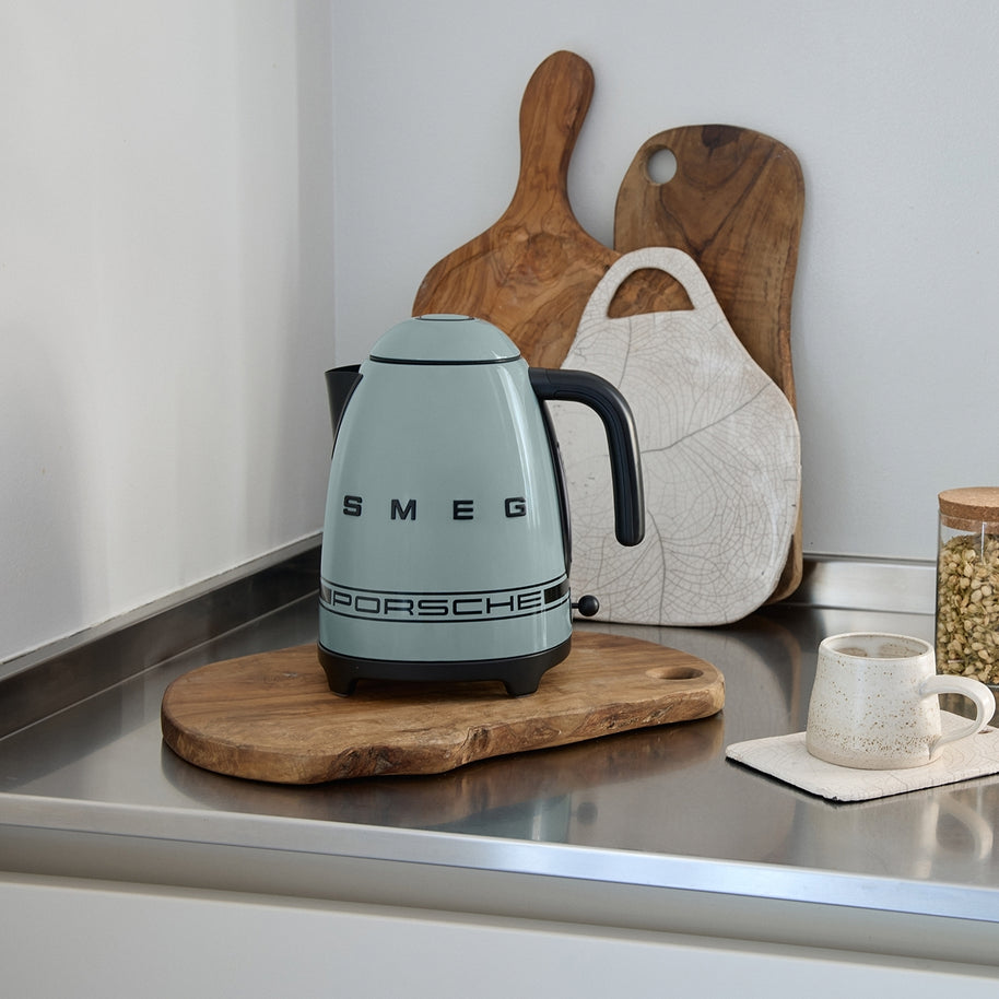 Smeg Porsche x SMEG Shade Green Kettle