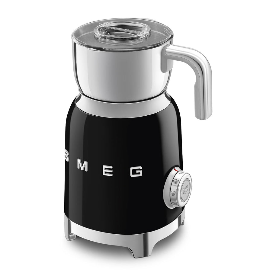 Smeg Siyah Süt Köpürtme Makinesi