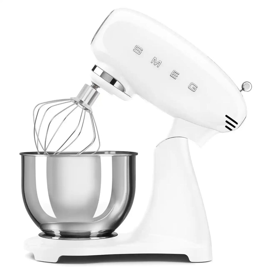 Smeg Beyaz Hamur Karıştırma Makinesi