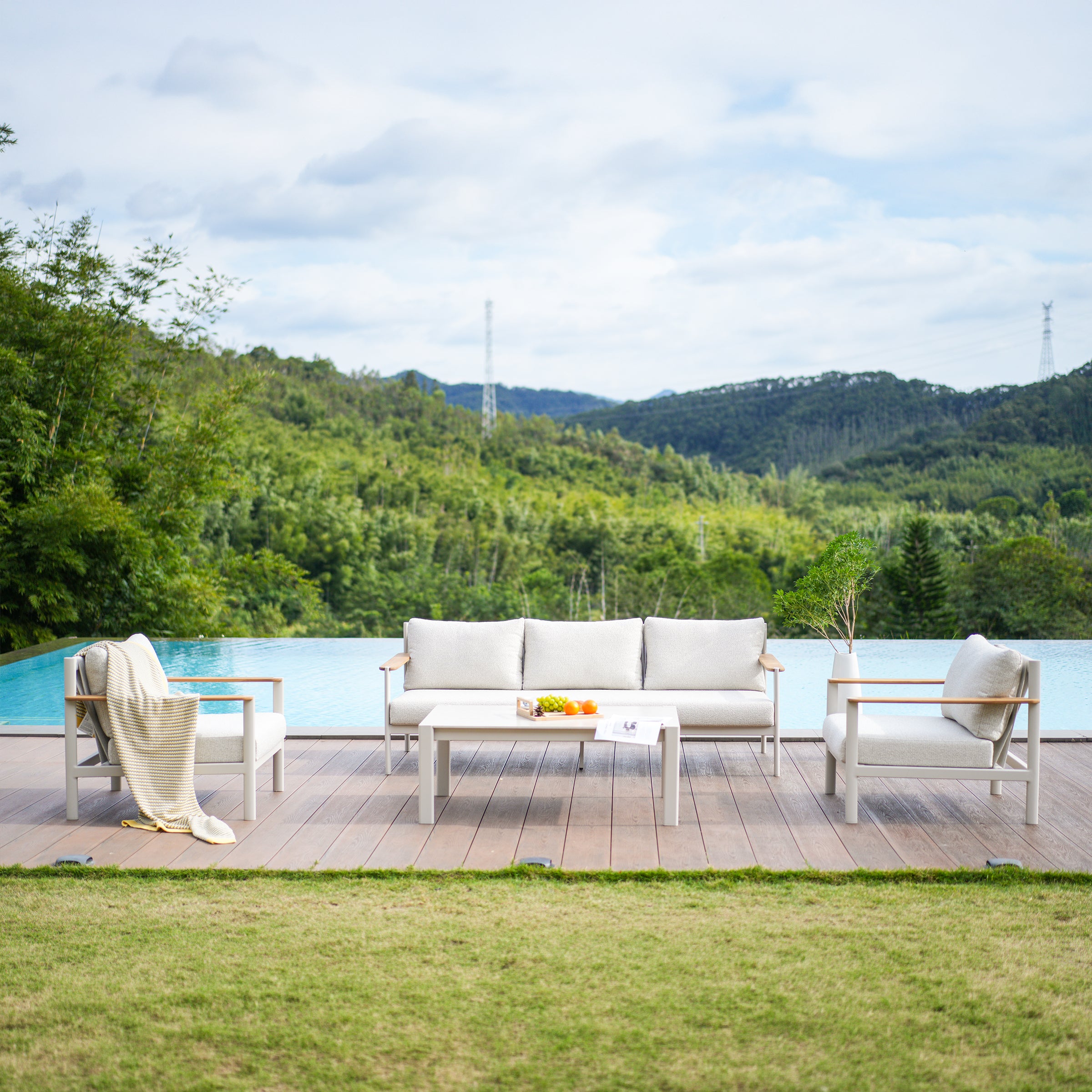 Wing Garden Seating Set
