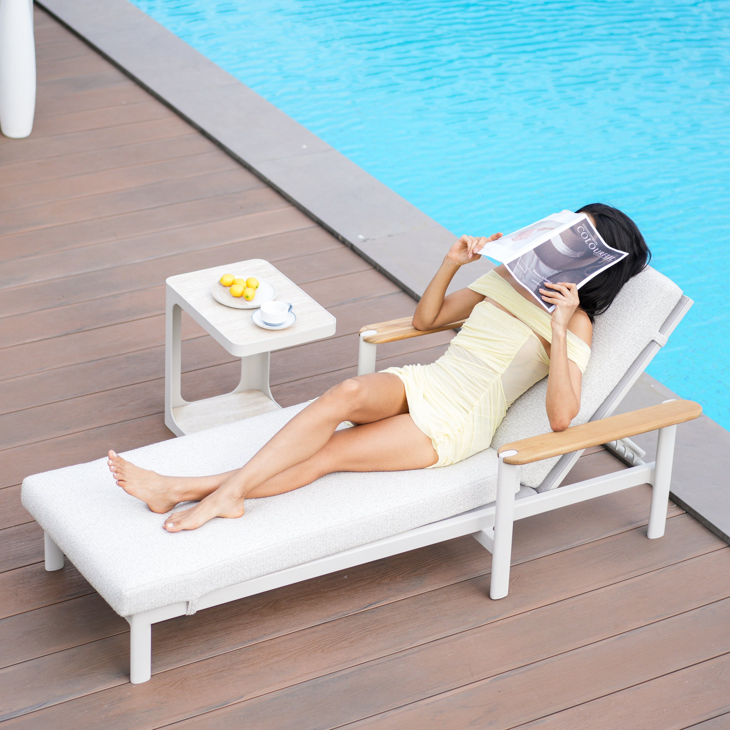 Wing Garden Sun Lounger