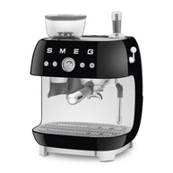 Smeg Siyah Öğütücülü Espresso Kahve Makinesi