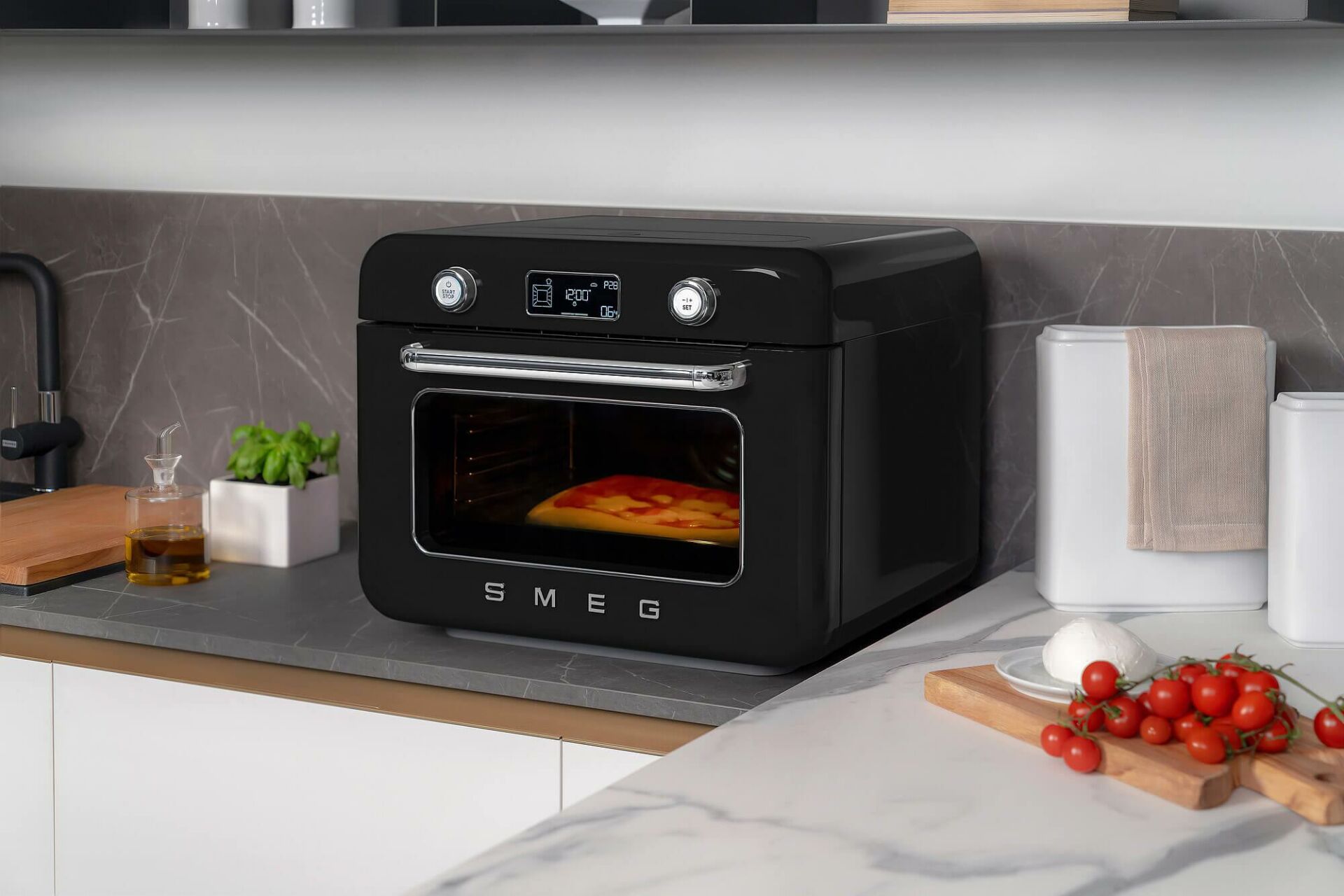 Smeg Siyah Tezgah Üstü Mini Fırın