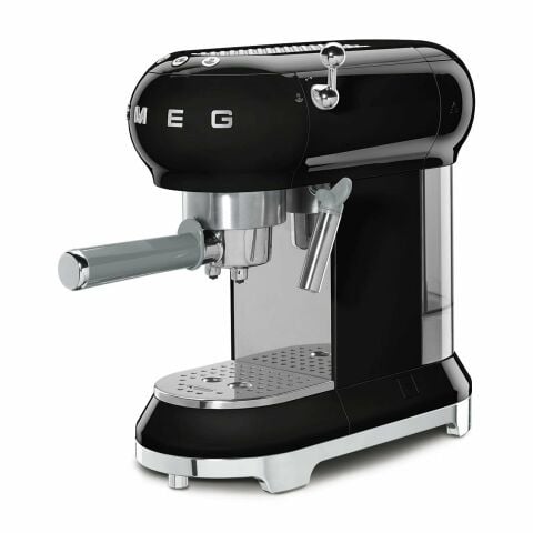 Smeg Siyah Espresso Kahve Makinesi