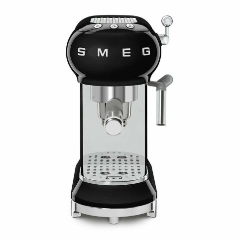 Smeg Siyah Espresso Kahve Makinesi
