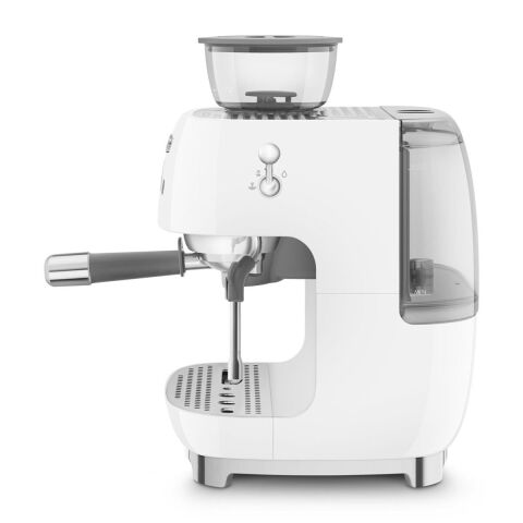 Smeg Beyaz Öğütücülü Espresso Kahve Makinesi