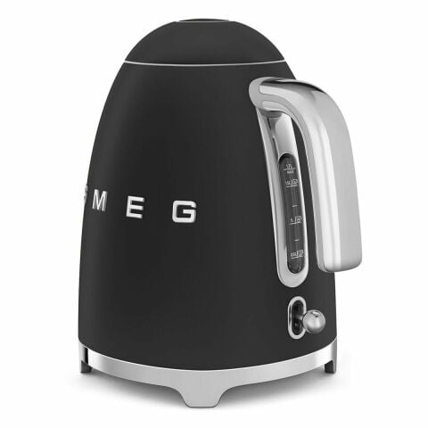 Smeg Mat Siyah Kettle