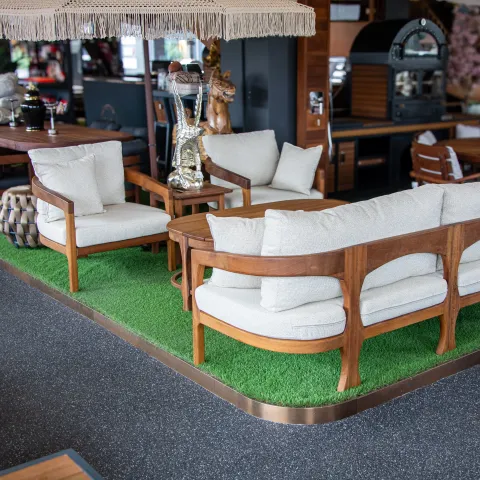 Vanessa Koltuk Takımı