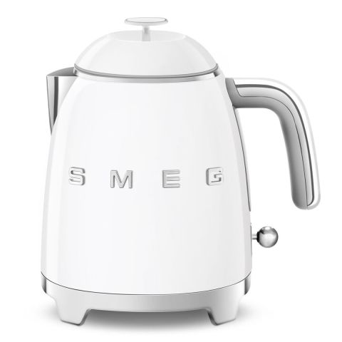 Smeg Beyaz Mini Kettle