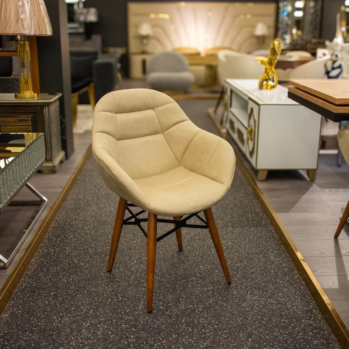 كرسي نانو الجوز