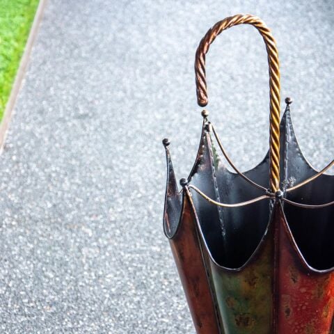 Metal Umbrella Holder