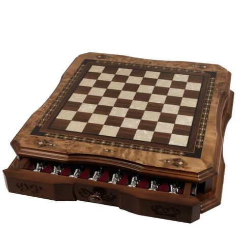 Butterfly Büyük Satranç