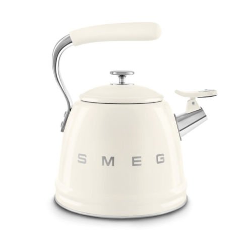 SMEG KREM OCAK ÜSTÜ DÜDÜKLÜ KETTLE